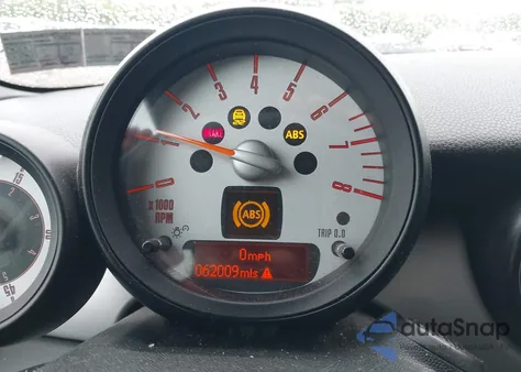 2011 Mini Cooper из США, поврежденный, VIN WMWZN3C59BTZ89447